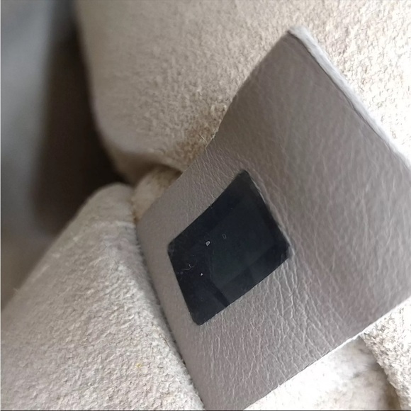 Chloé KURTIS LEATHER HANDBAG - Picture 9 of 9